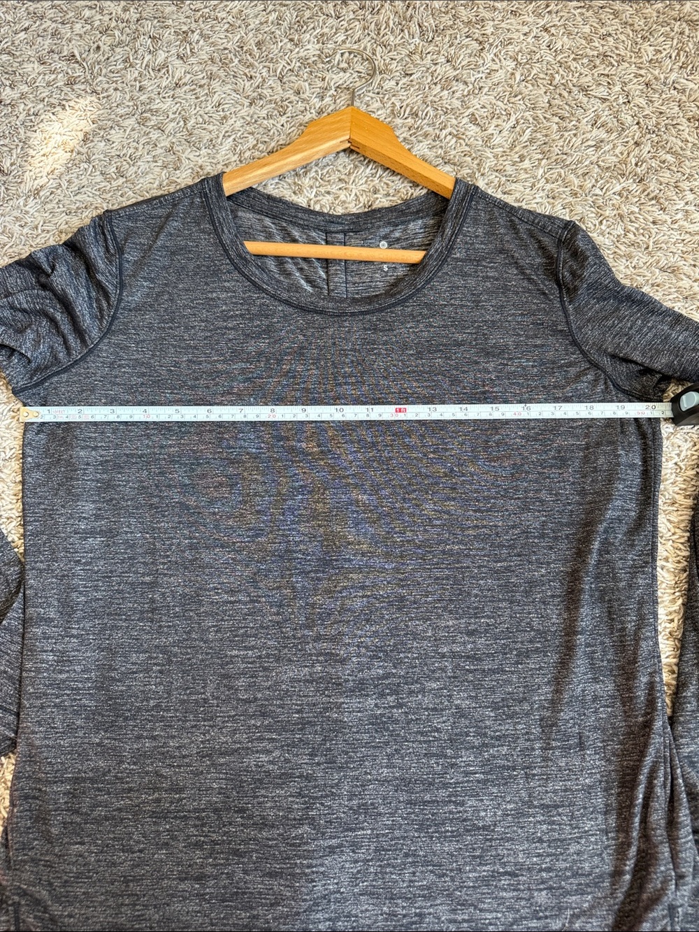 Athleta Long Sleeve Shirt Open Back Heathered Gray size Small - Picture 9 of 9